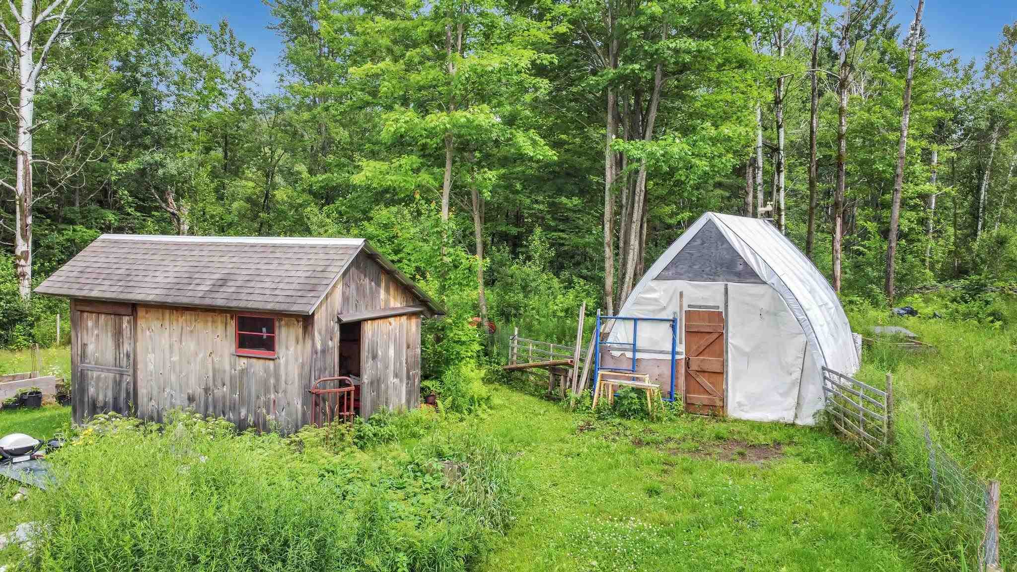 352 Applewood Road Warren, VT 05674 - Photo 32 of 40