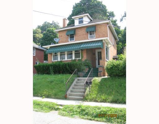 2598 Beaver Road Ambridge, PA 15003 - Photo 1 of 8 Exterior Front.