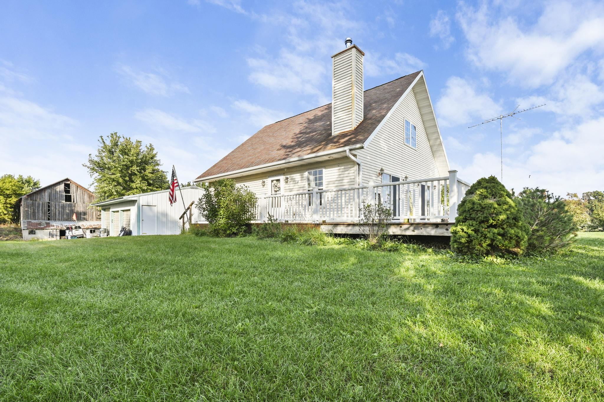 N3240 County Rd BB Columbus, WI 53925 - Photo 25 of 38