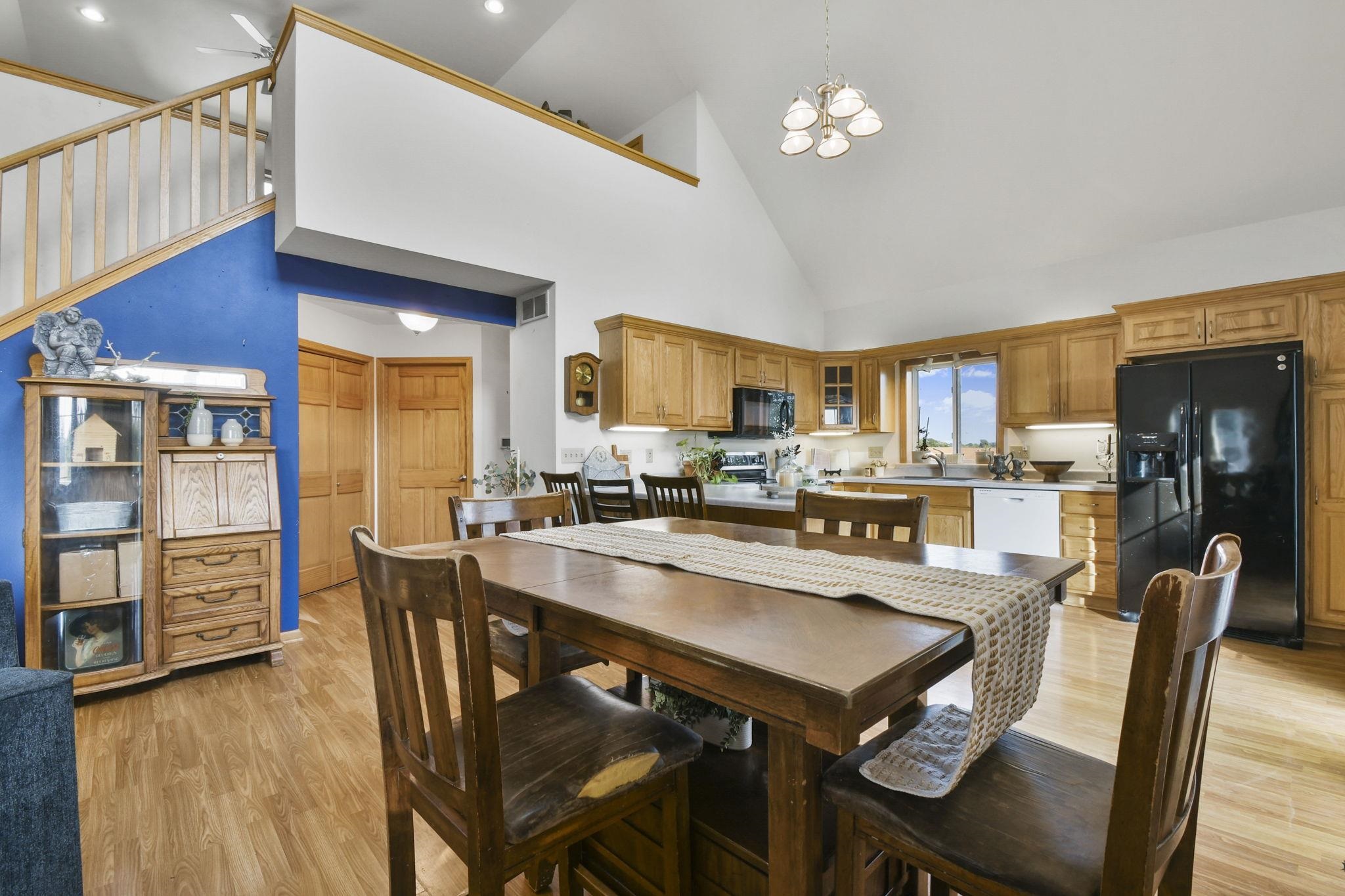 N3240 County Rd BB Columbus, WI 53925 - Photo 7 of 38