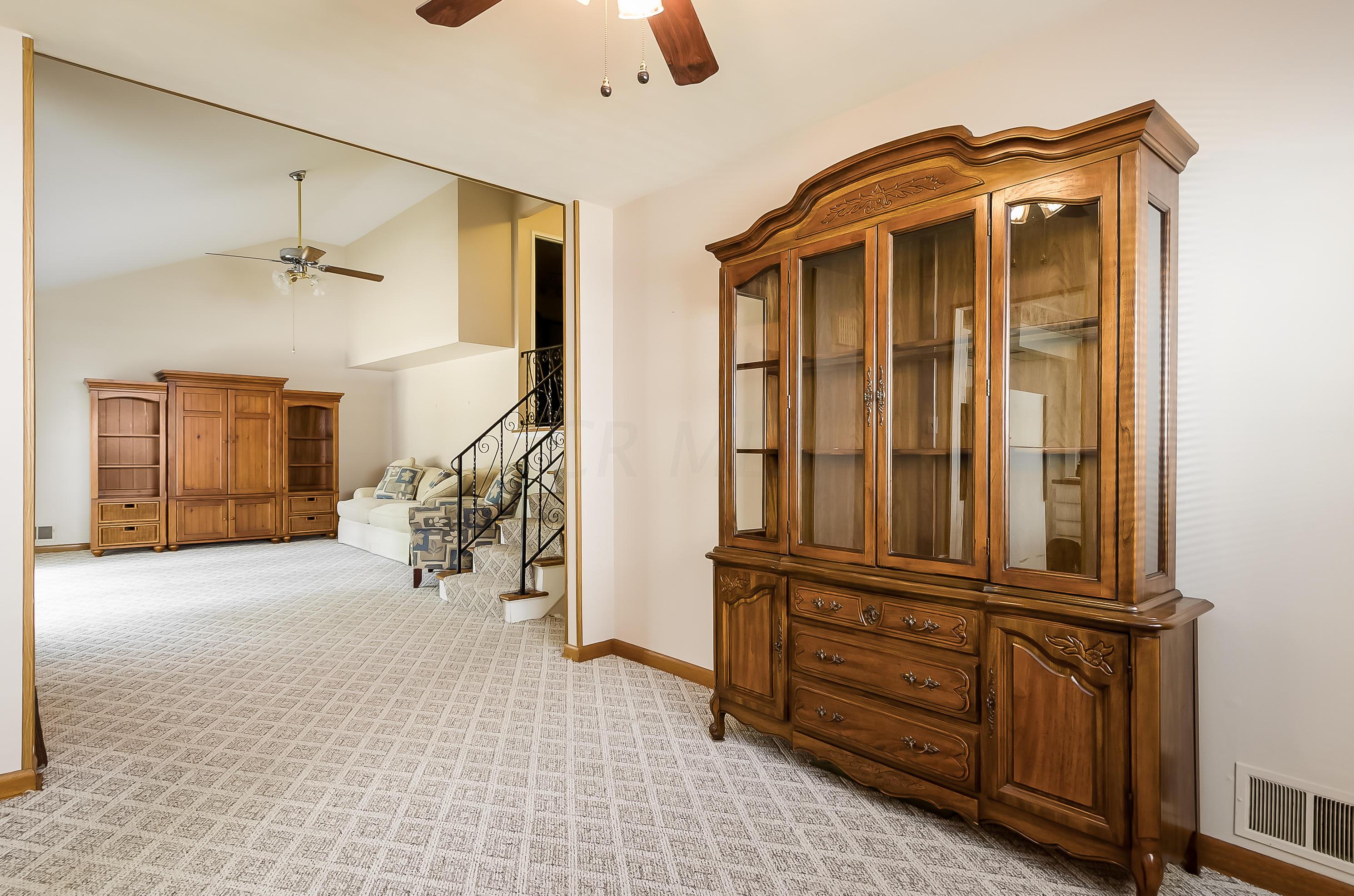 1219 Country Club Road Columbus, OH 43227 - Photo 12 of 45 Gallery Image 12