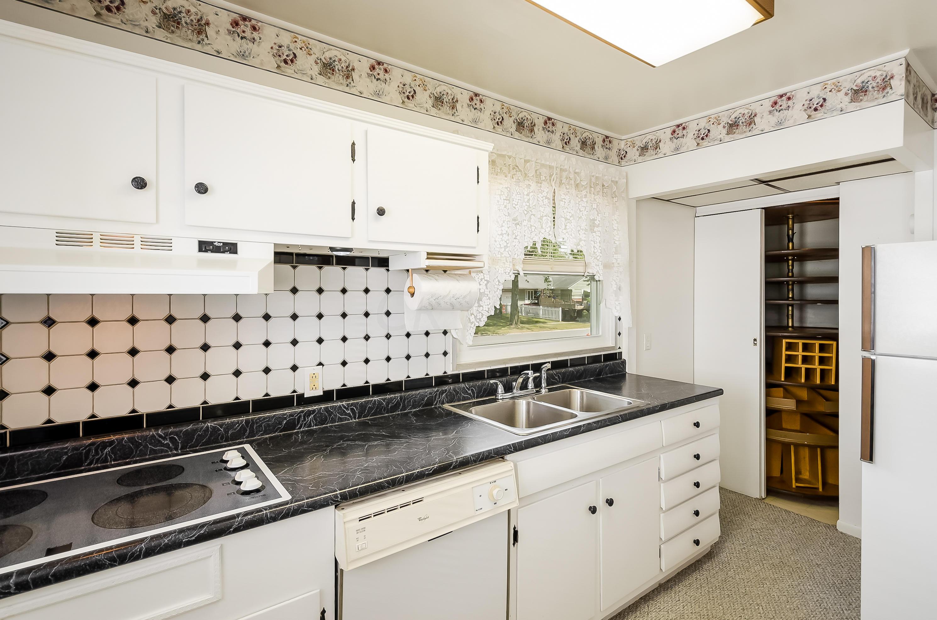 1219 Country Club Road Columbus, OH 43227 - Photo 14 of 45 Gallery Image 14