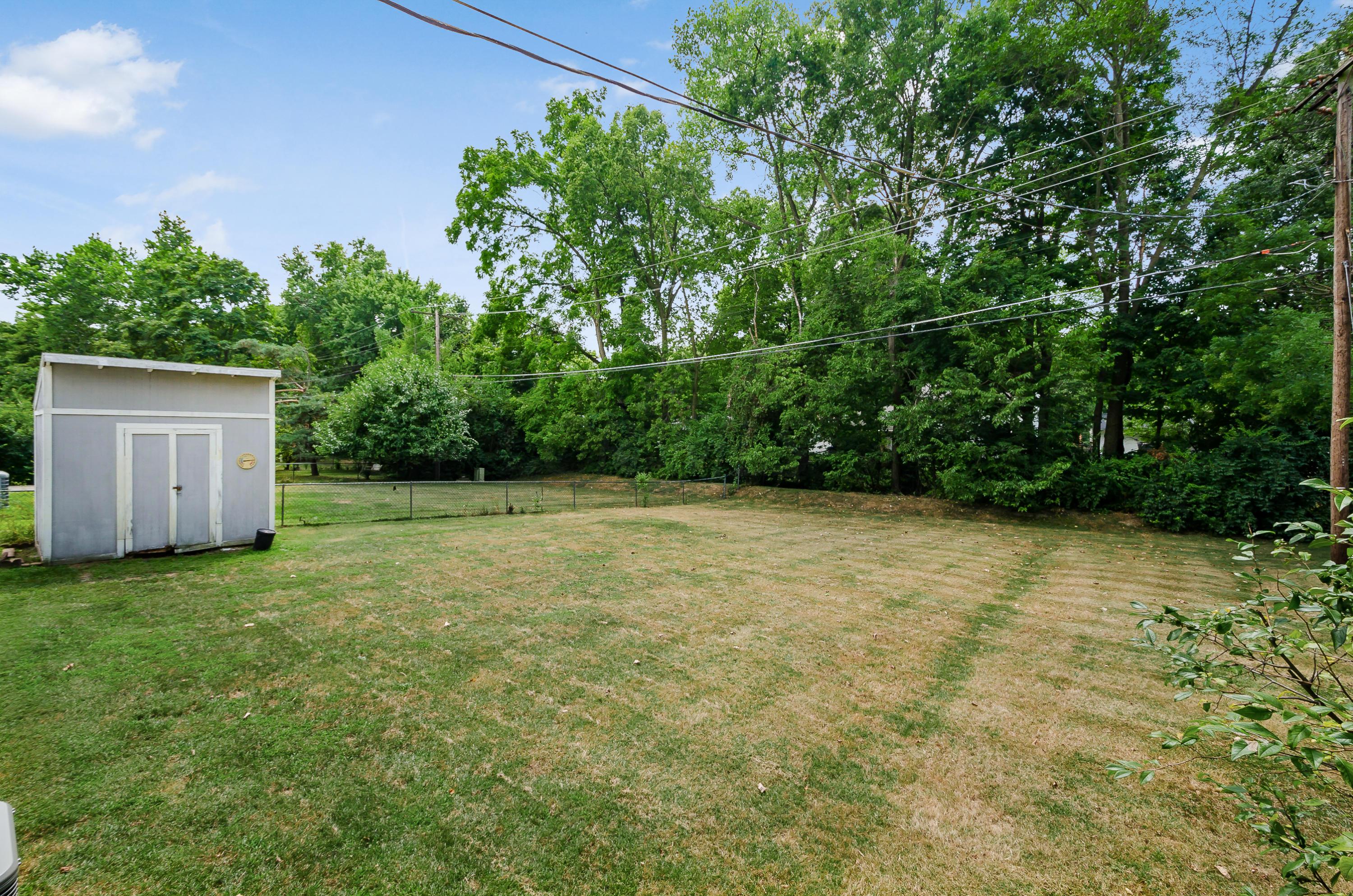 1219 Country Club Road Columbus, OH 43227 - Photo 15 of 45 Gallery Image 15