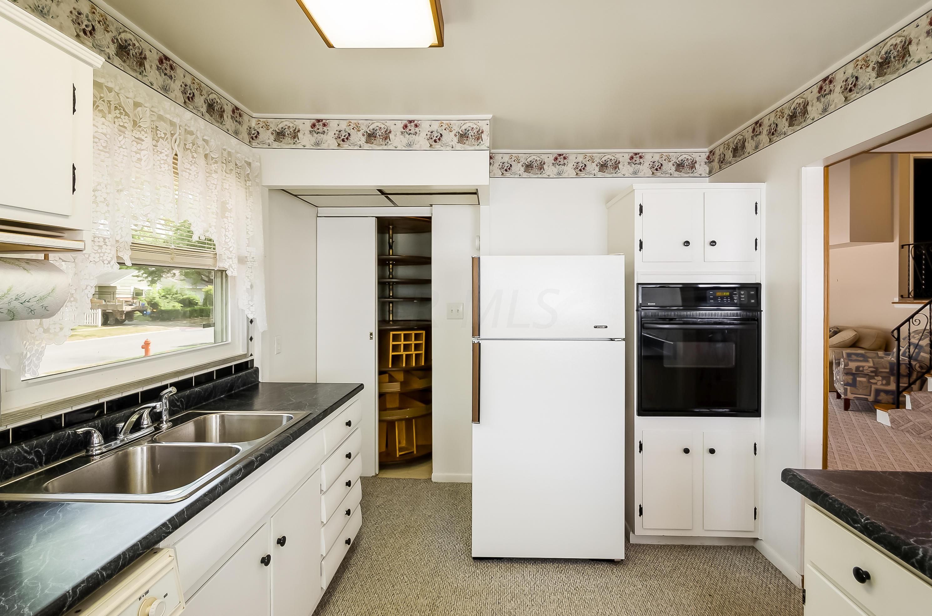 1219 Country Club Road Columbus, OH 43227 - Photo 18 of 45 Gallery Image 18