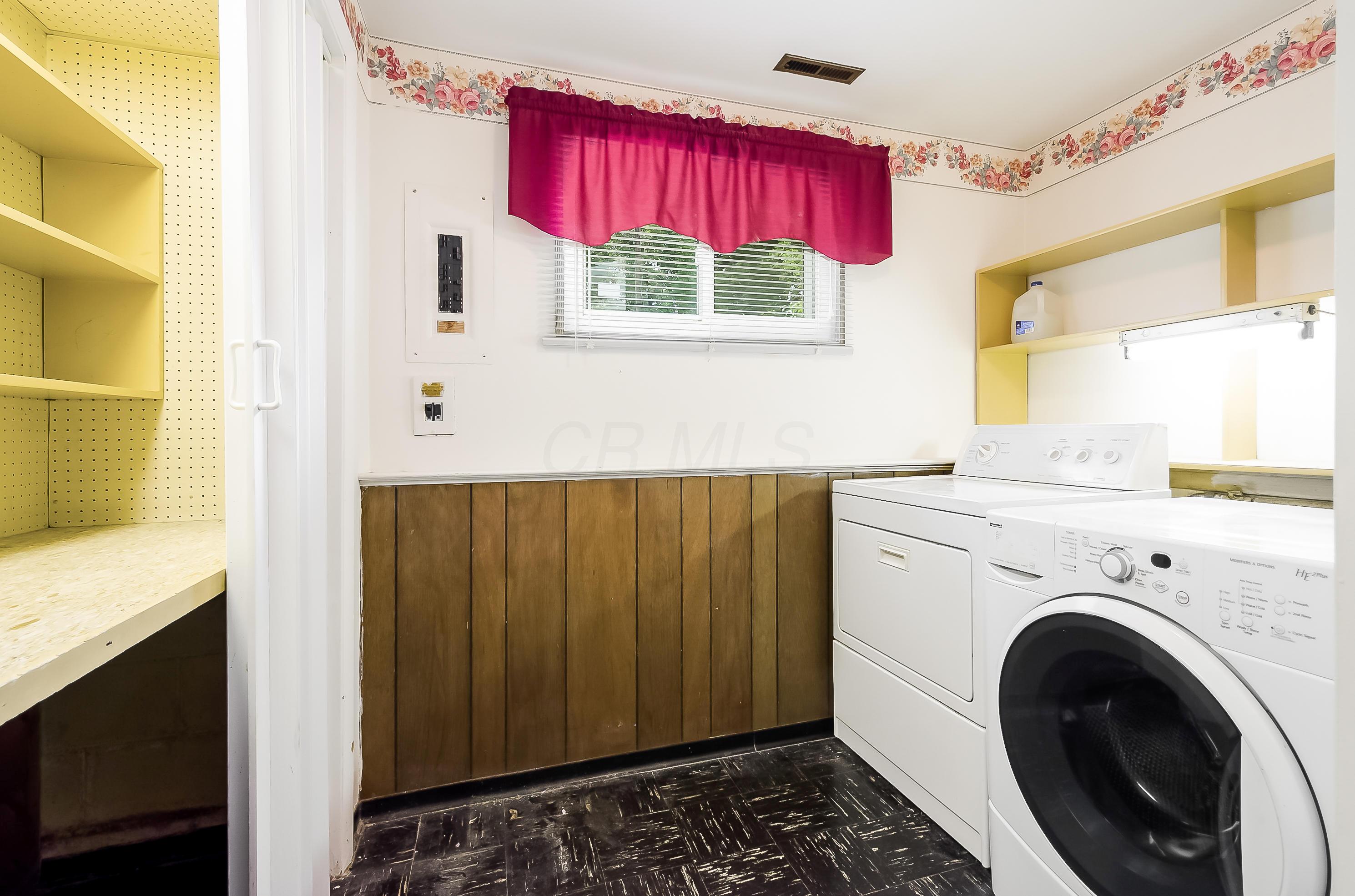 1219 Country Club Road Columbus, OH 43227 - Photo 31 of 45 Gallery Image 31