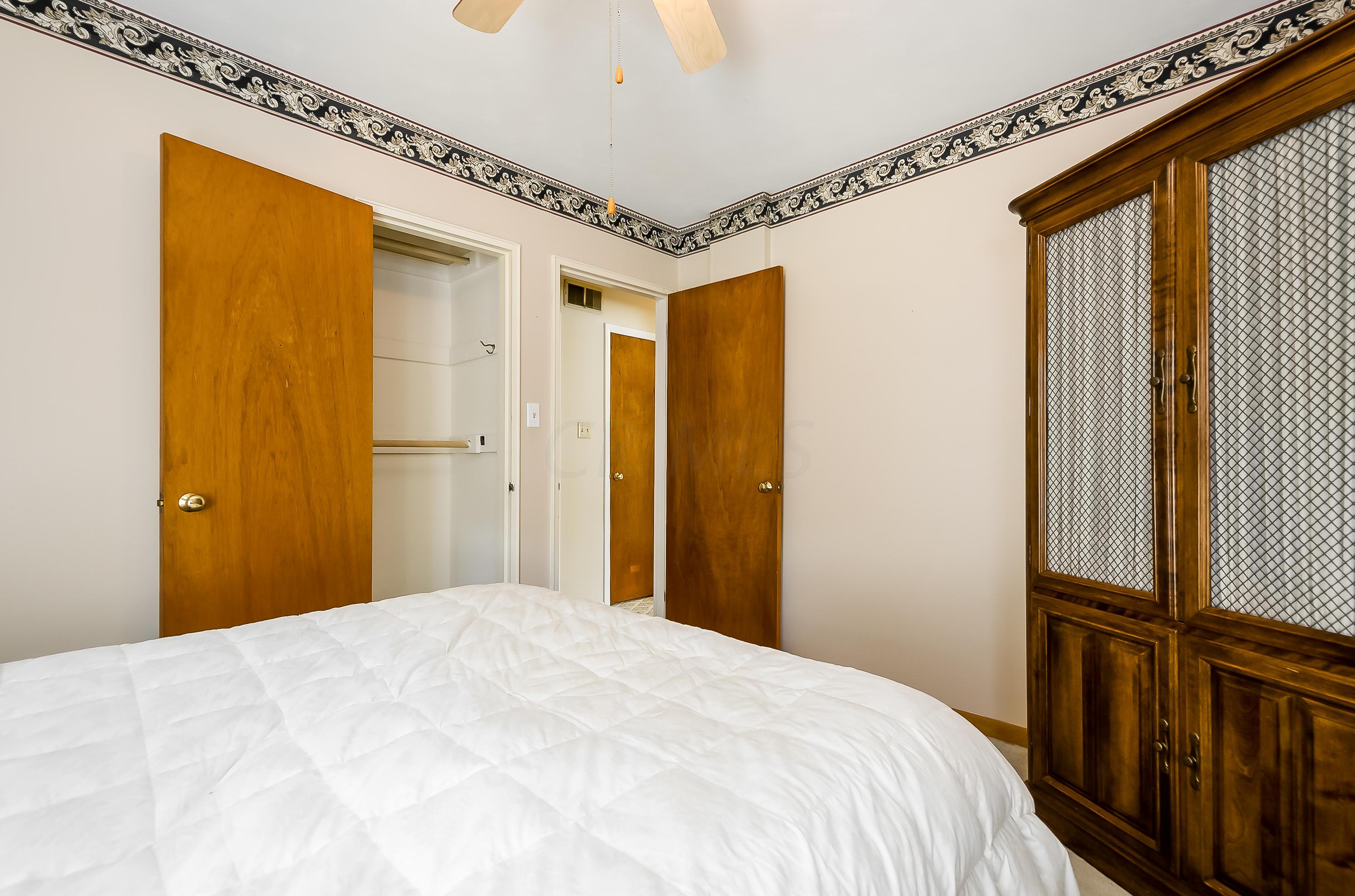 1219 Country Club Road Columbus, OH 43227 - Photo 43 of 45 Gallery Image 43
