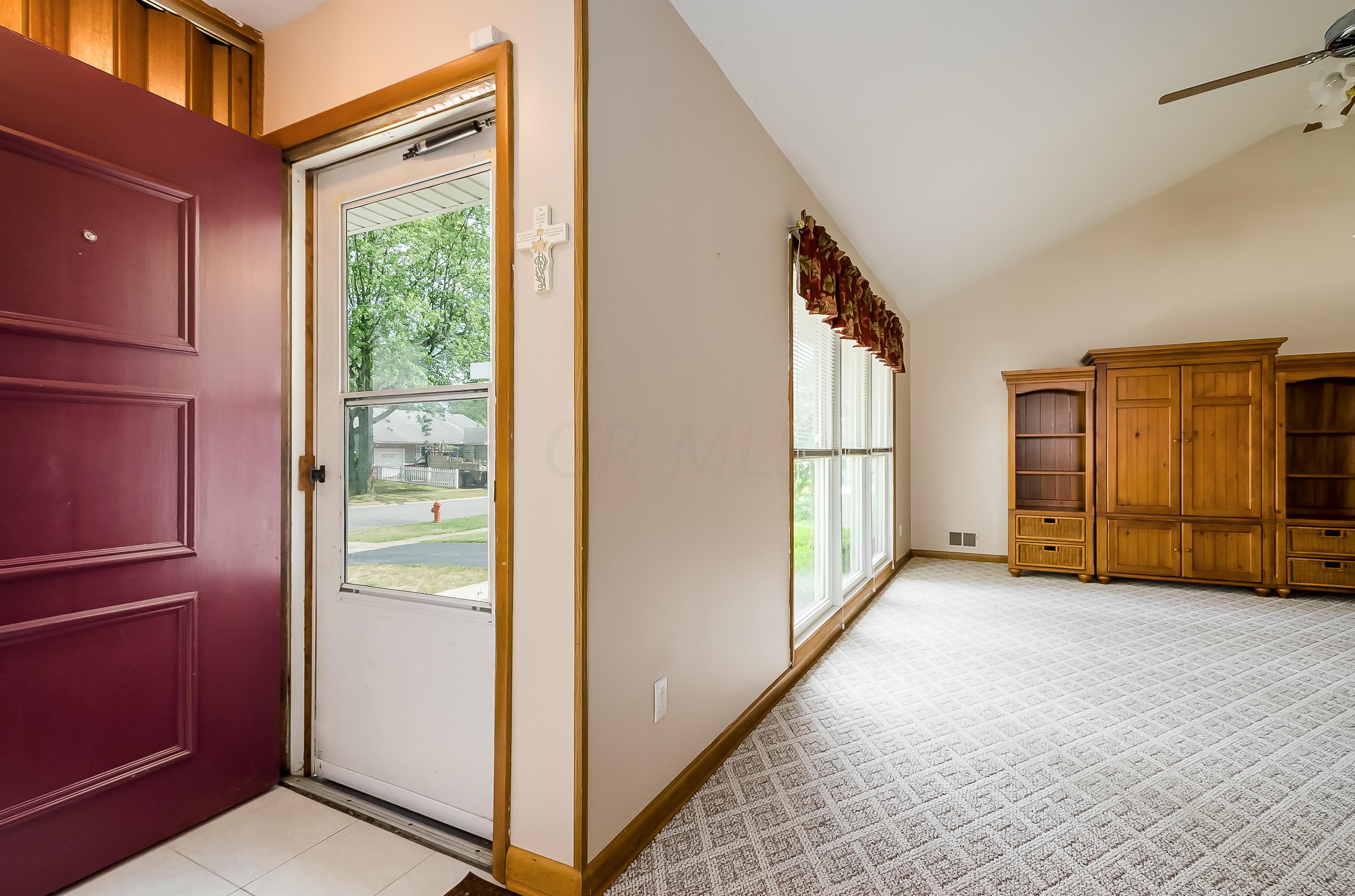 1219 Country Club Road Columbus, OH 43227 - Photo 5 of 45 Gallery Image 5