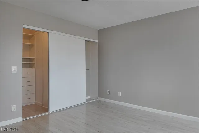 $2,700 | 3020 Waterview Drive, Las Vegas, NV 89117