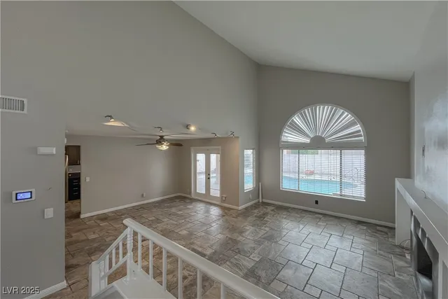$2,700 | 3020 Waterview Drive, Las Vegas, NV 89117