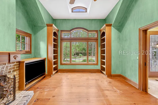 $1,099,000 | 46 Hawthorne Road, Bluffton, SC 29910