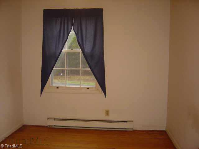 522 Longhook Road Eden, NC 27288 - Photo 3 of 9 Other. Bedroom