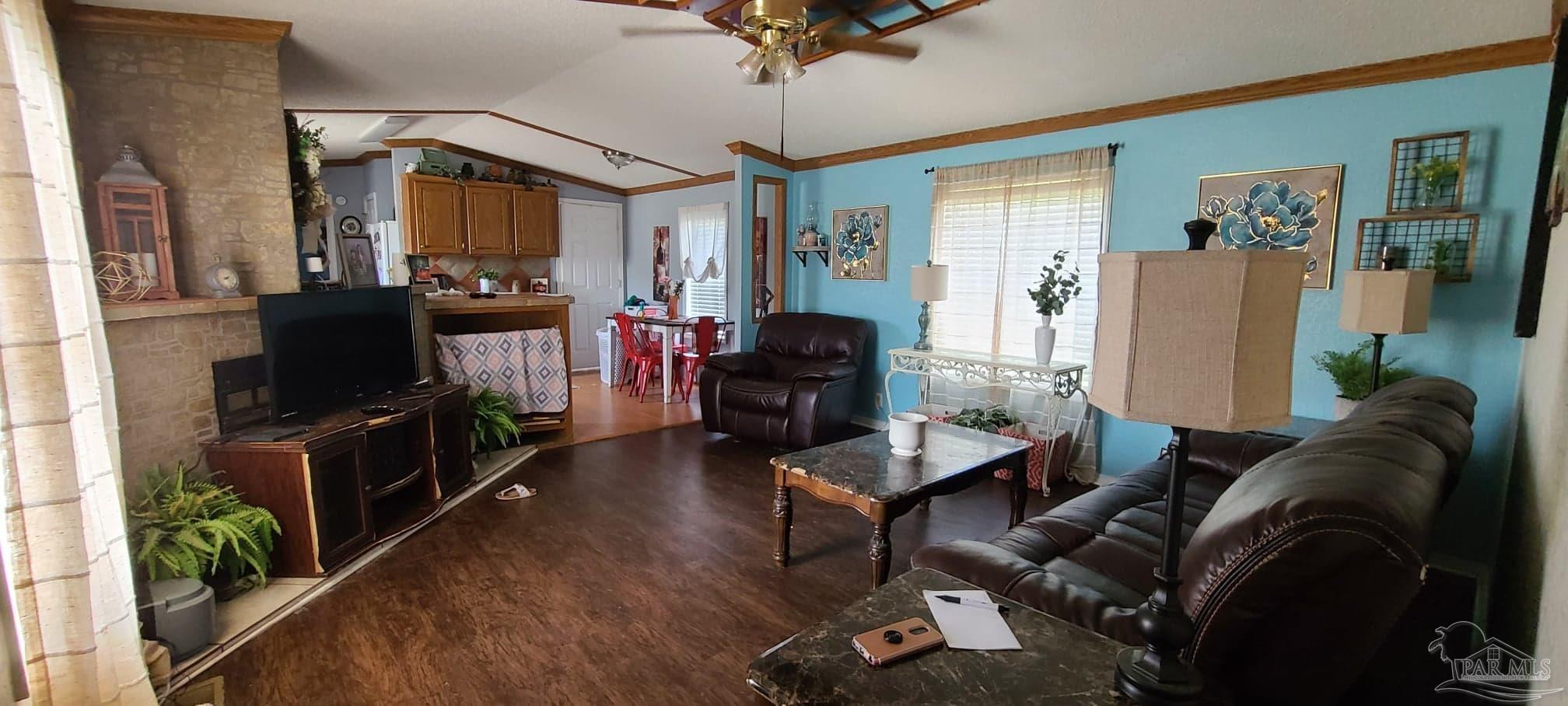 5086 Red Barn Road Milton, FL 32583 - Photo 3 of 17 Gallery Image 3