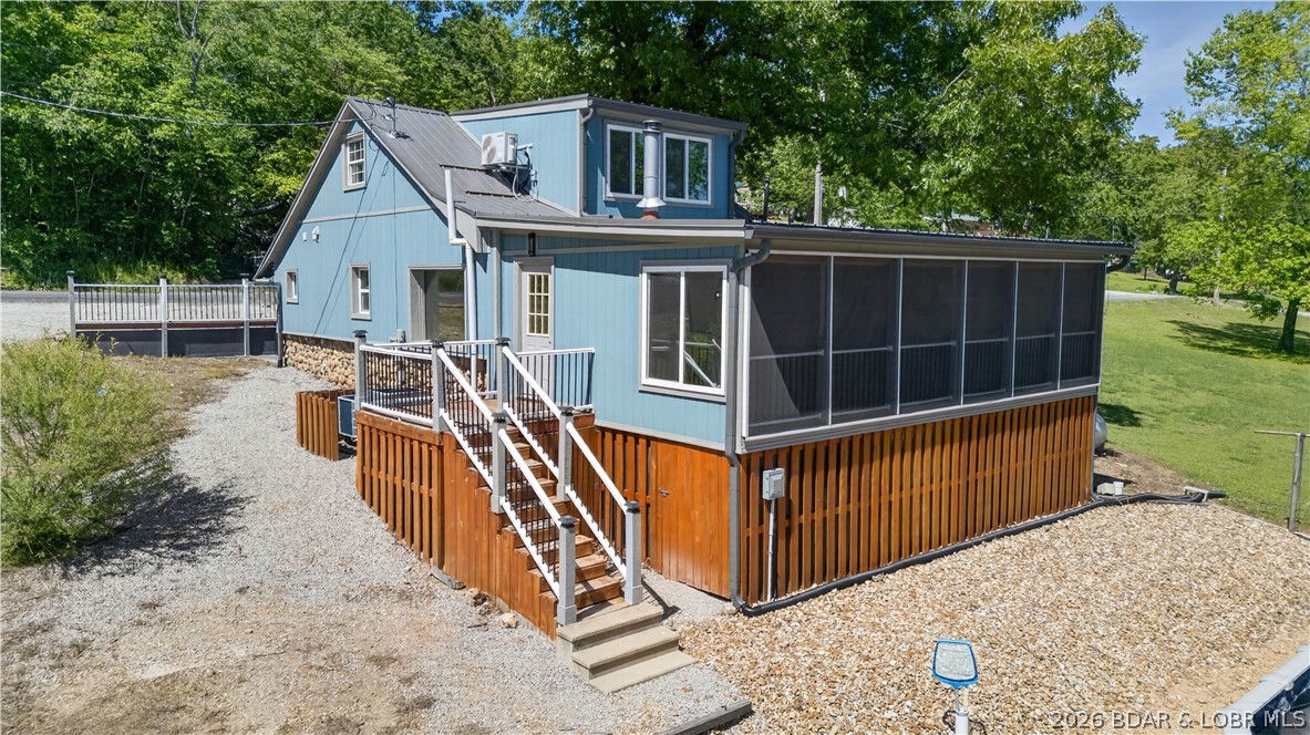 29050 McKenna Villa Road Edwards, MO 65326 - Photo 1 of 69
