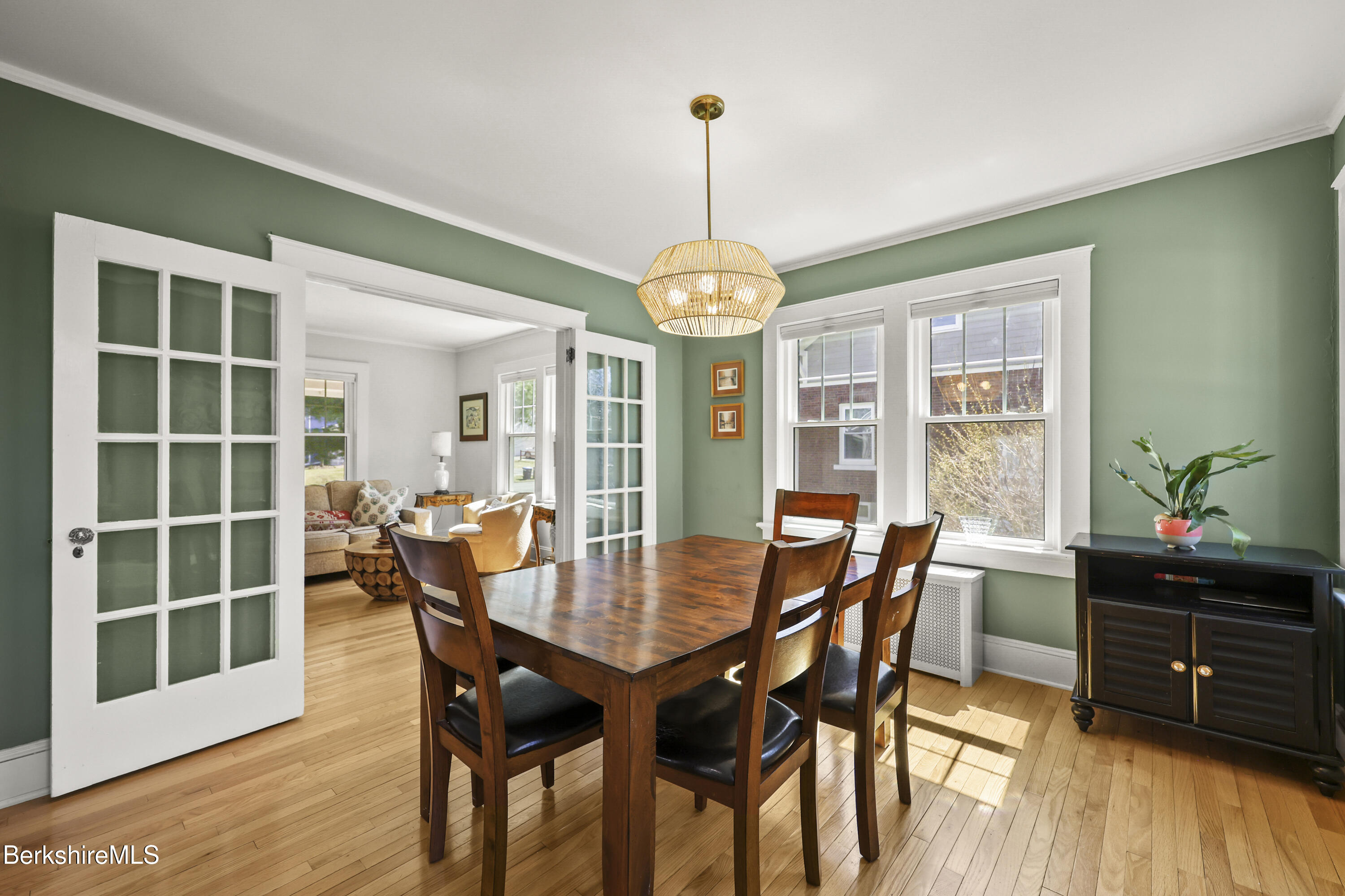 92 Northumberland Road Pittsfield, MA 01201 - Photo 11 of 33 75 Dining Room