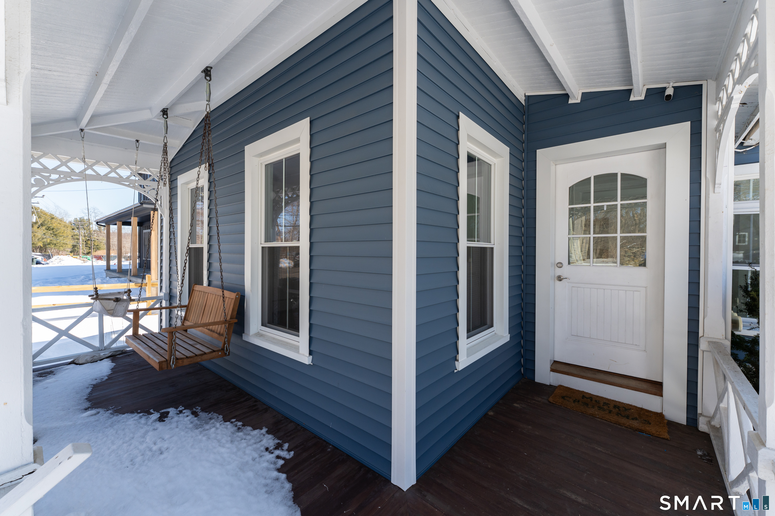 25 Drive Way Guilford, CT 06437 - Photo 2 of 39