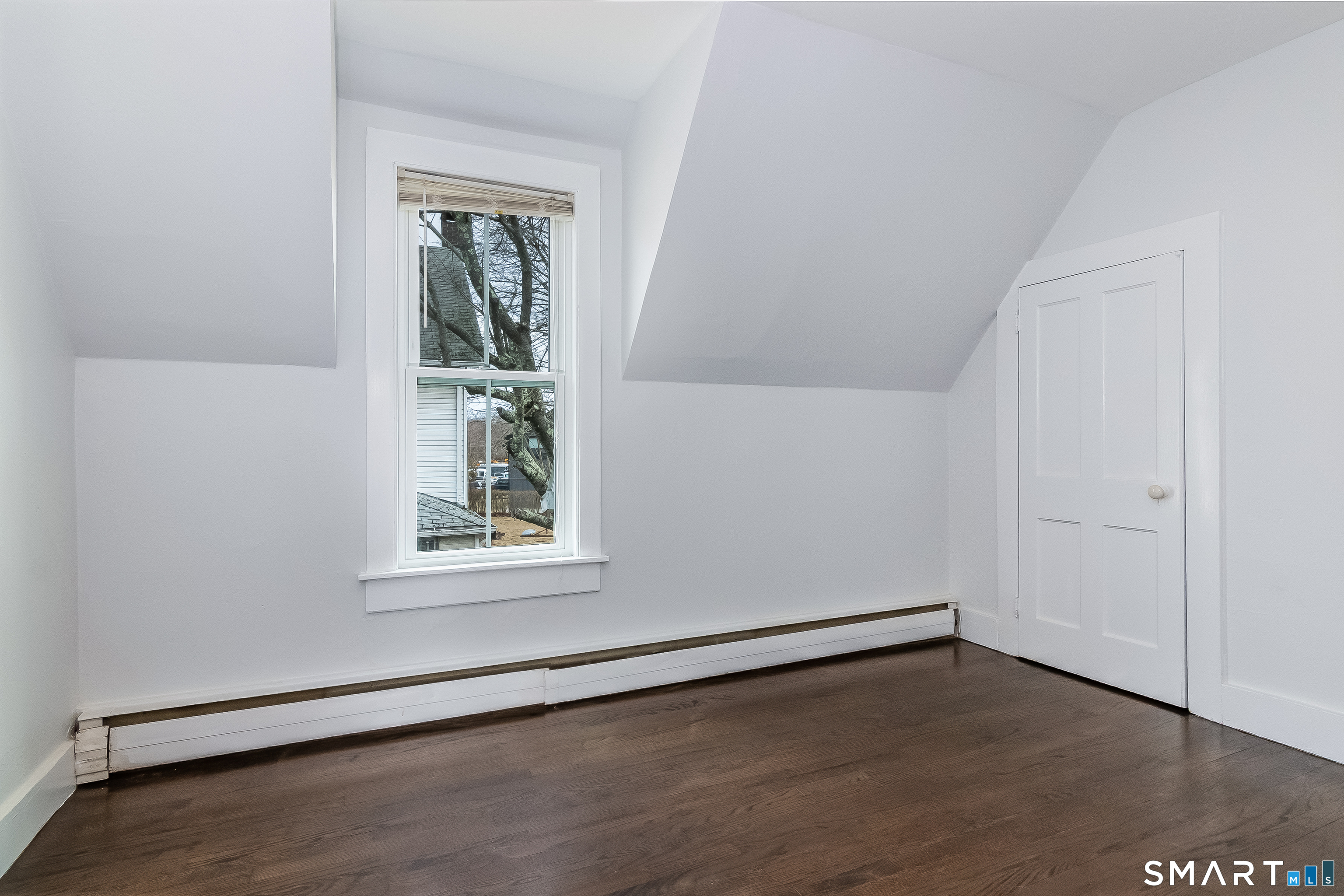 25 Drive Way Guilford, CT 06437 - Photo 23 of 39