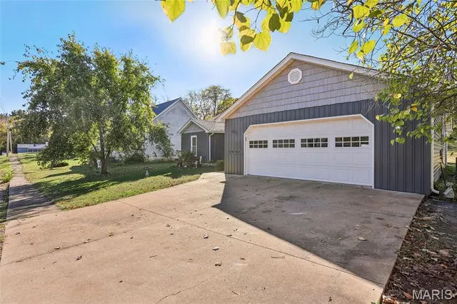 $235,000 | 507 South Pine Street, Bonne Terre, MO 63628