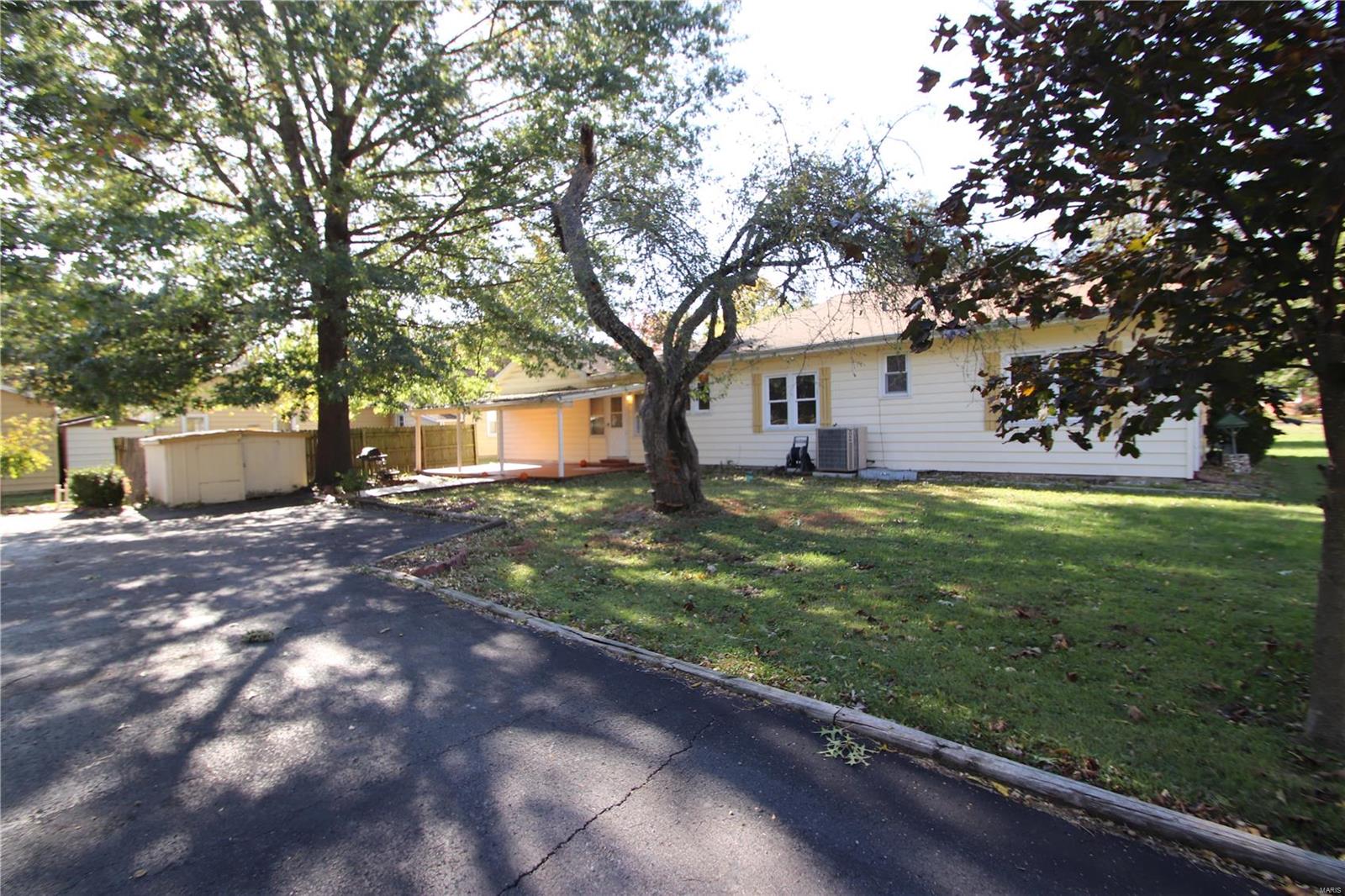 224 Ries Road Ballwin, MO 63021 - Photo 21 of 23