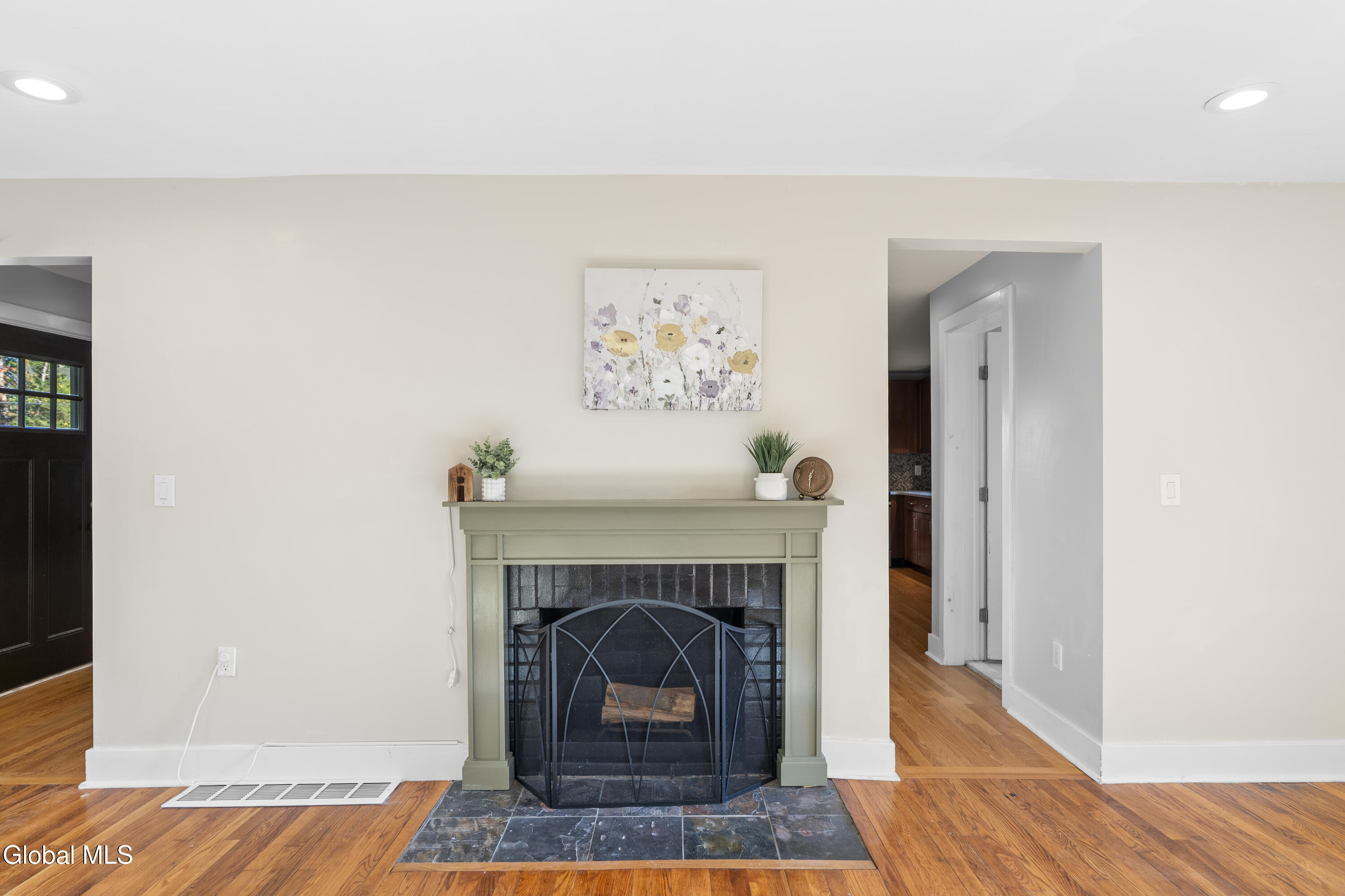 532 Font Grove Road New Scotland, NY 12159 - Photo 13 of 39 DSC07705