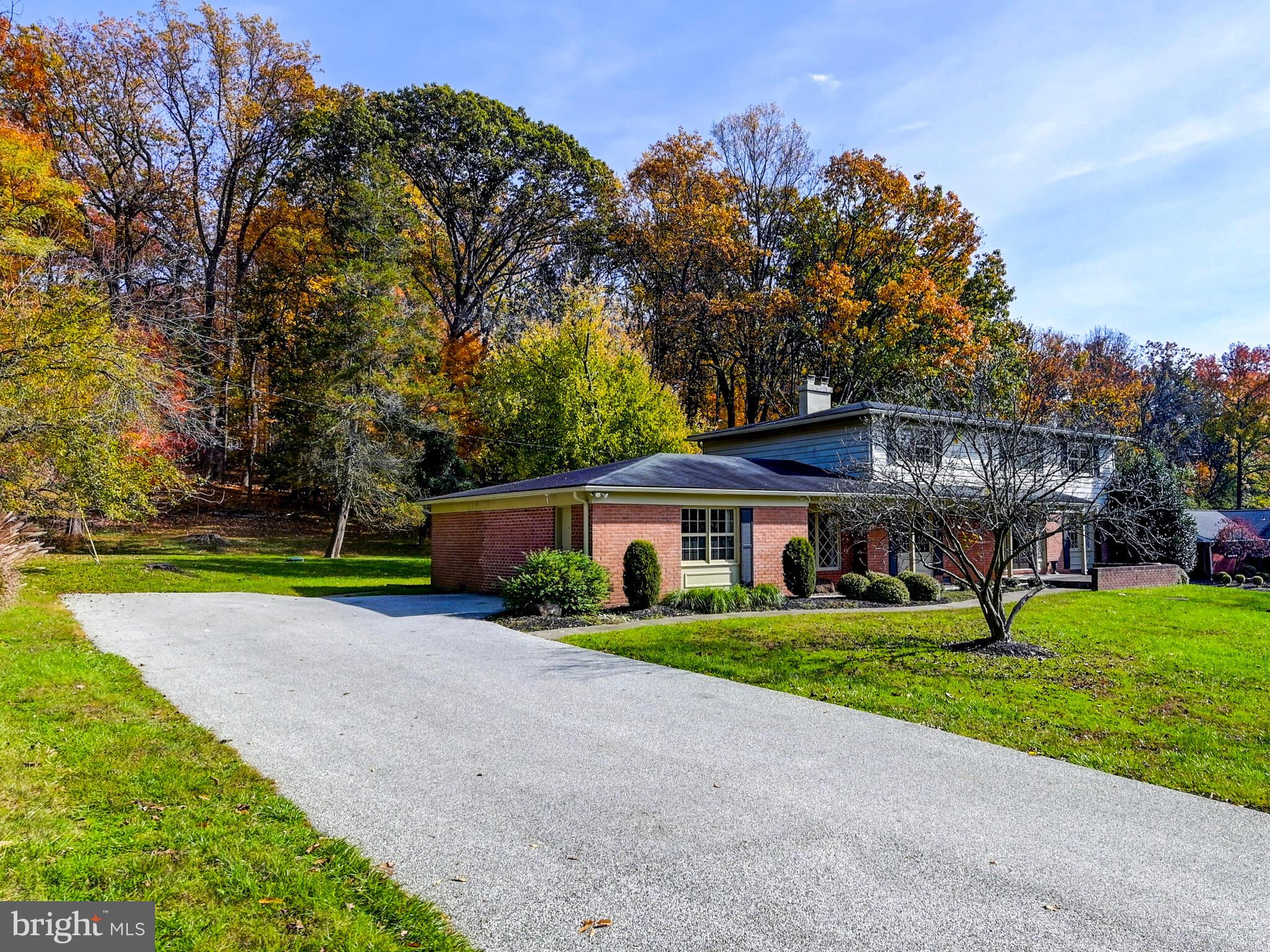 5 Springbriar Lane Pikesville, MD 21208 - Photo 36 of 38 DRIVEWAY