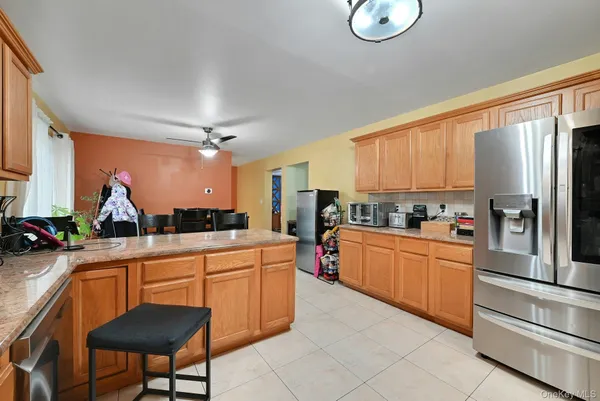 $990,000 | 15 South Central Highway, New City, NY 10956