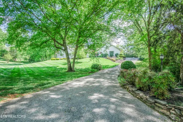 $1,470,000 | 138 Champions Point, Knoxville, TN 37934