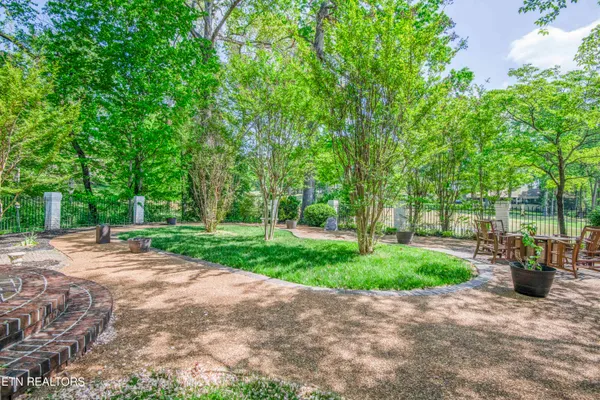 $1,470,000 | 138 Champions Point, Knoxville, TN 37934