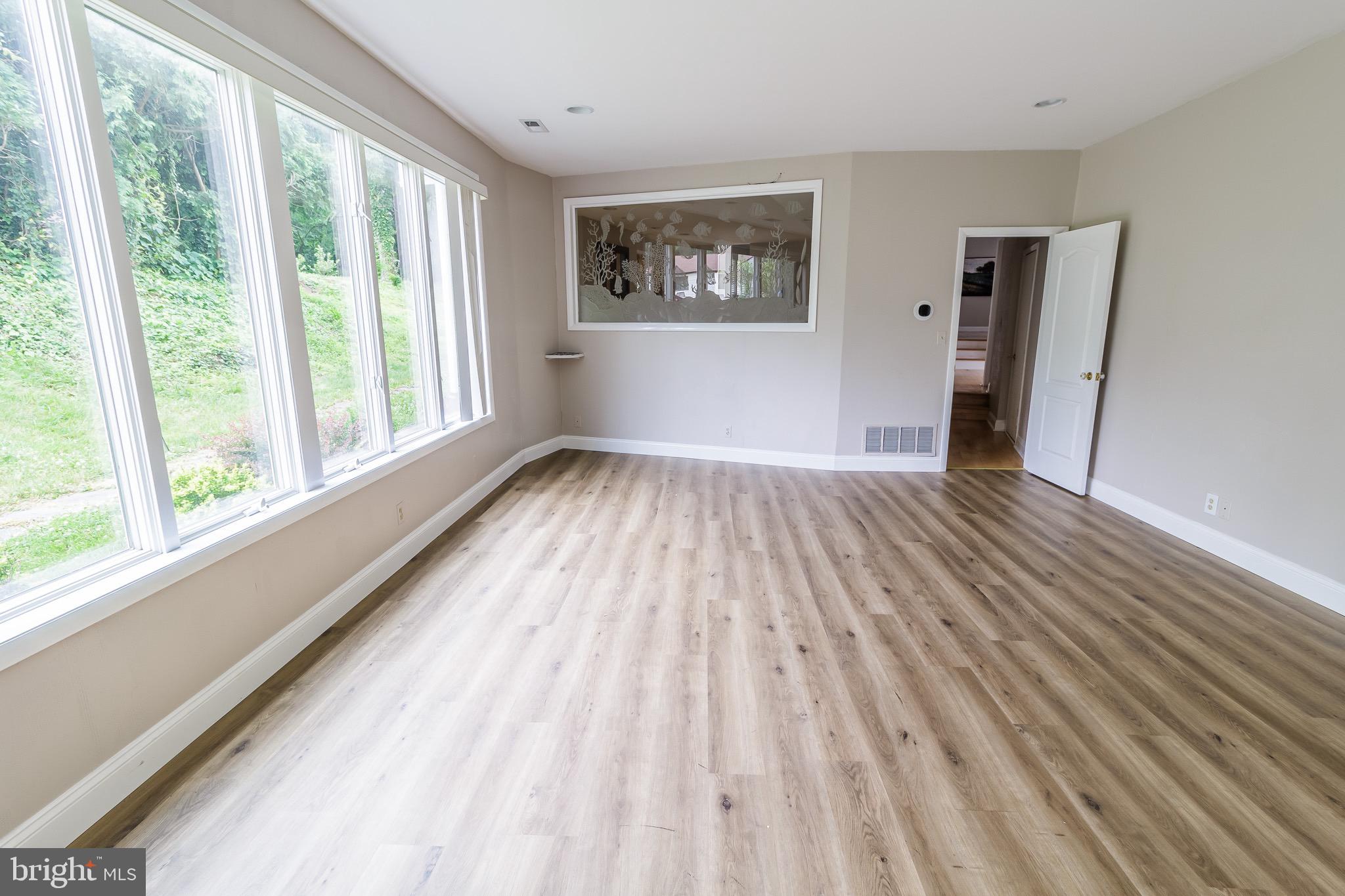 321 Betsy Road Huntingdon Valley, PA 19006 - Photo 12 of 28 Activity room