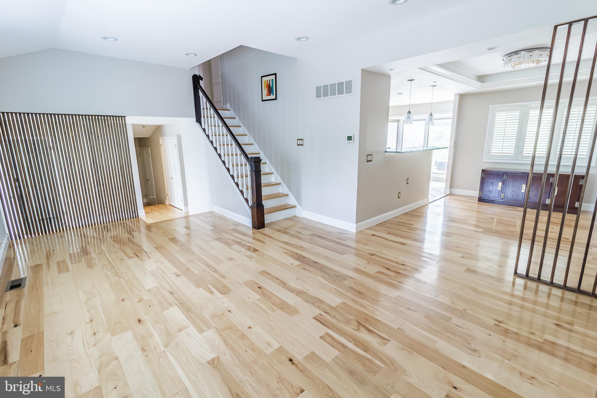 321 Betsy Road Huntingdon Valley, PA 19006 - Photo 6 of 28