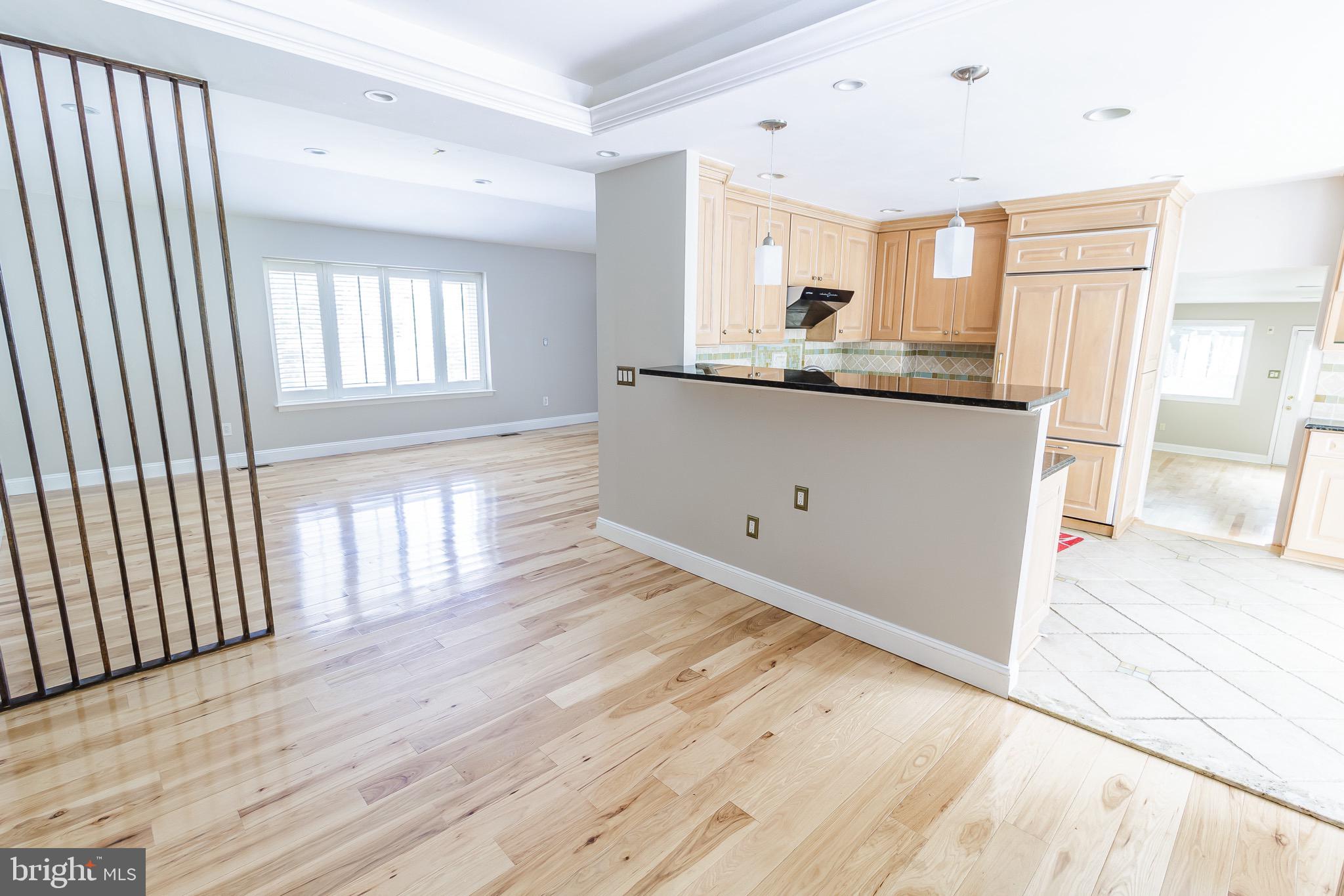 321 Betsy Road Huntingdon Valley, PA 19006 - Photo 7 of 28