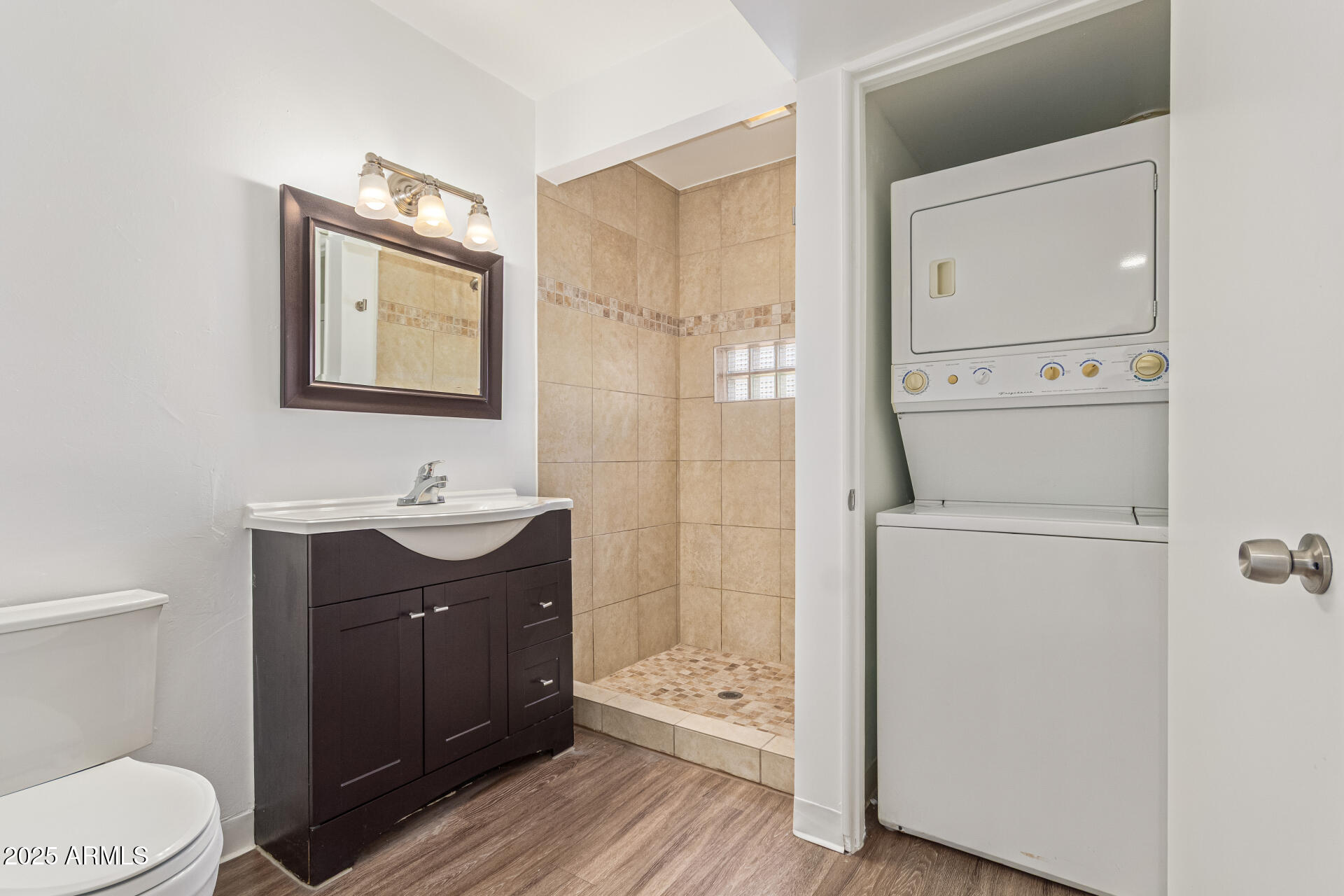 1250 East Bethany Home Road, Unit 4 Phoenix, AZ 85014 - Photo 17 of 29 20-Bethany Homes