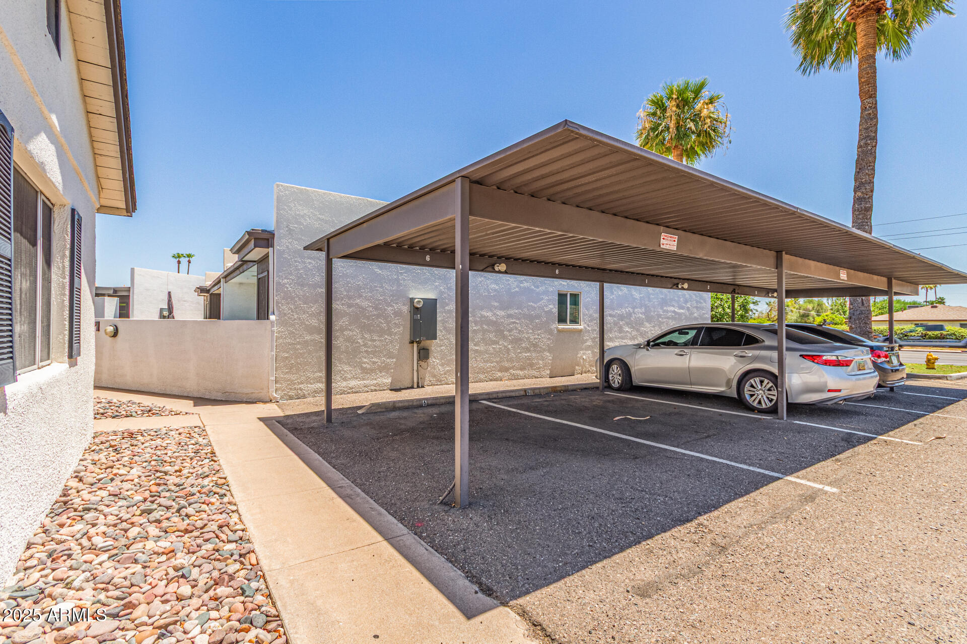 1250 East Bethany Home Road, Unit 4 Phoenix, AZ 85014 - Photo 20 of 29 24-Bethany Homes