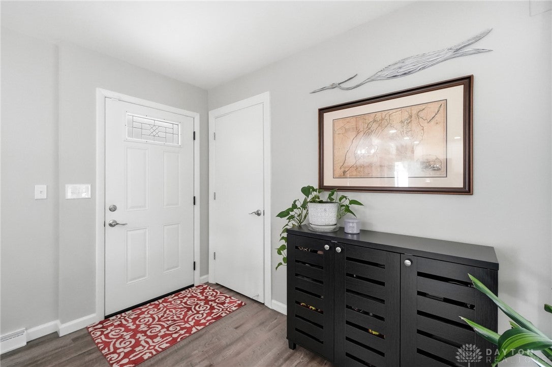 1068 Whitestone Road Xenia, OH 45385 - Photo 9 of 60 Gallery Image 9