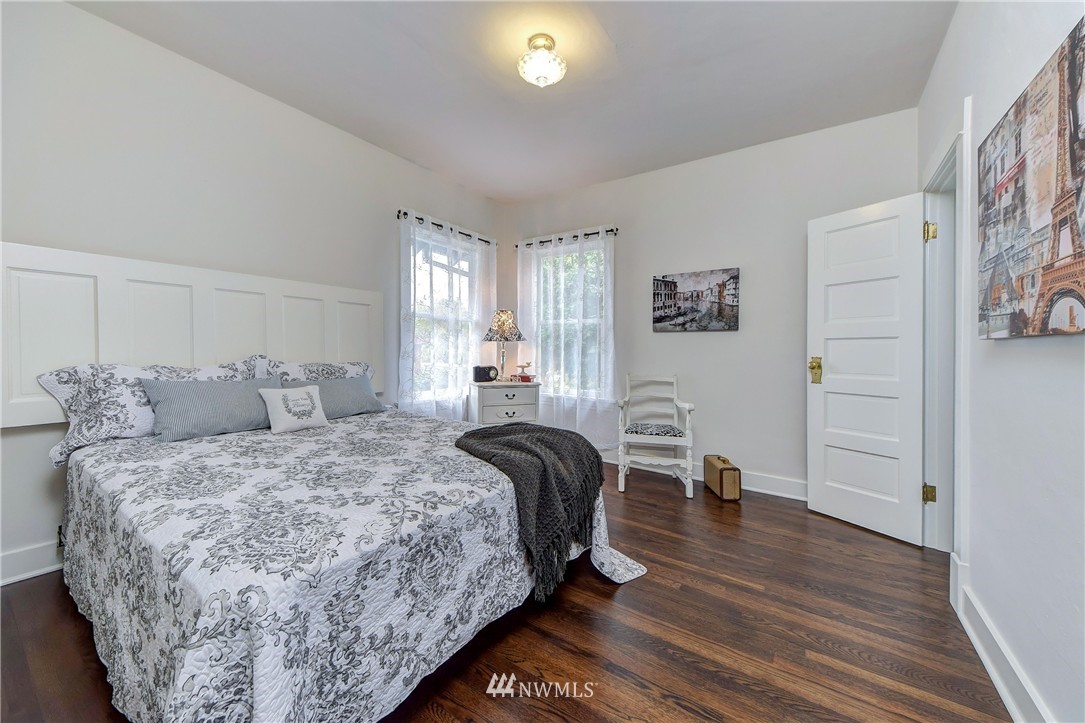 3217 Rockefeller Avenue Everett, WA 98201 - Photo 15 of 22