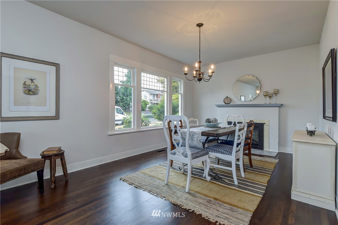 3217 Rockefeller Avenue Everett, WA 98201 - Photo 5 of 22