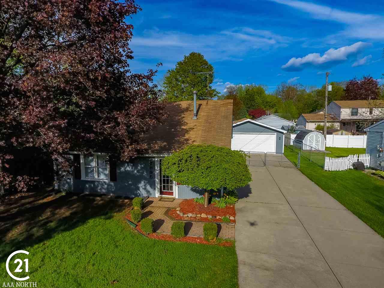 2895 Walsh Drive Rochester Hills, MI 48309 - Photo 7 of 38