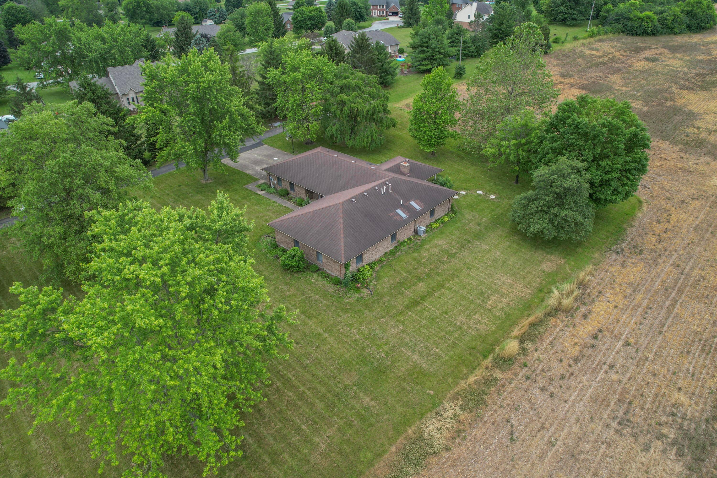 2987 Old Clifton Road Springfield, OH 45502 - Photo 10 of 107 Exterior Front