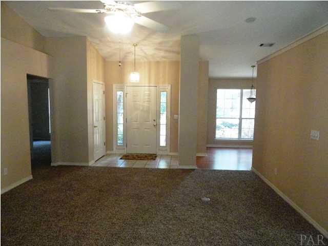 5524 Fox Fire Road Milton, FL 32570 - Photo 4 of 25 ENTER INTO FOYER. LOOKING FROM GREATROOM TO FOYER