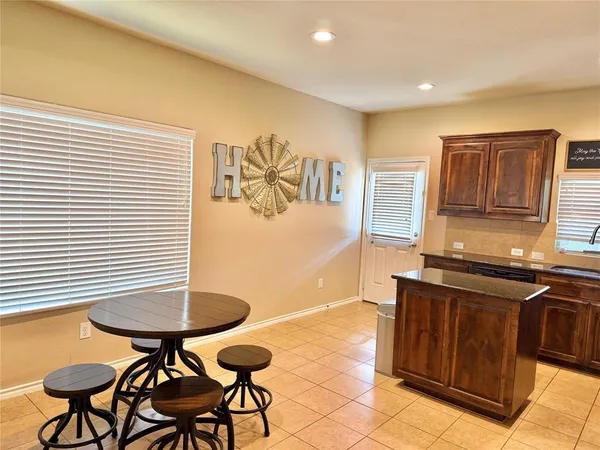 $2,175 | 1068 Meadow Scape Drive, Fort Worth, TX 76028