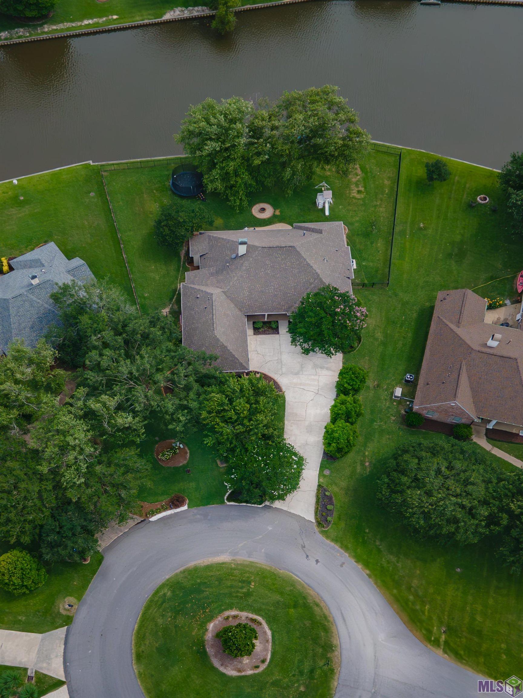 15348 Randi Court Prairieville, LA 70769 - Photo 13 of 42 Gallery Image 13