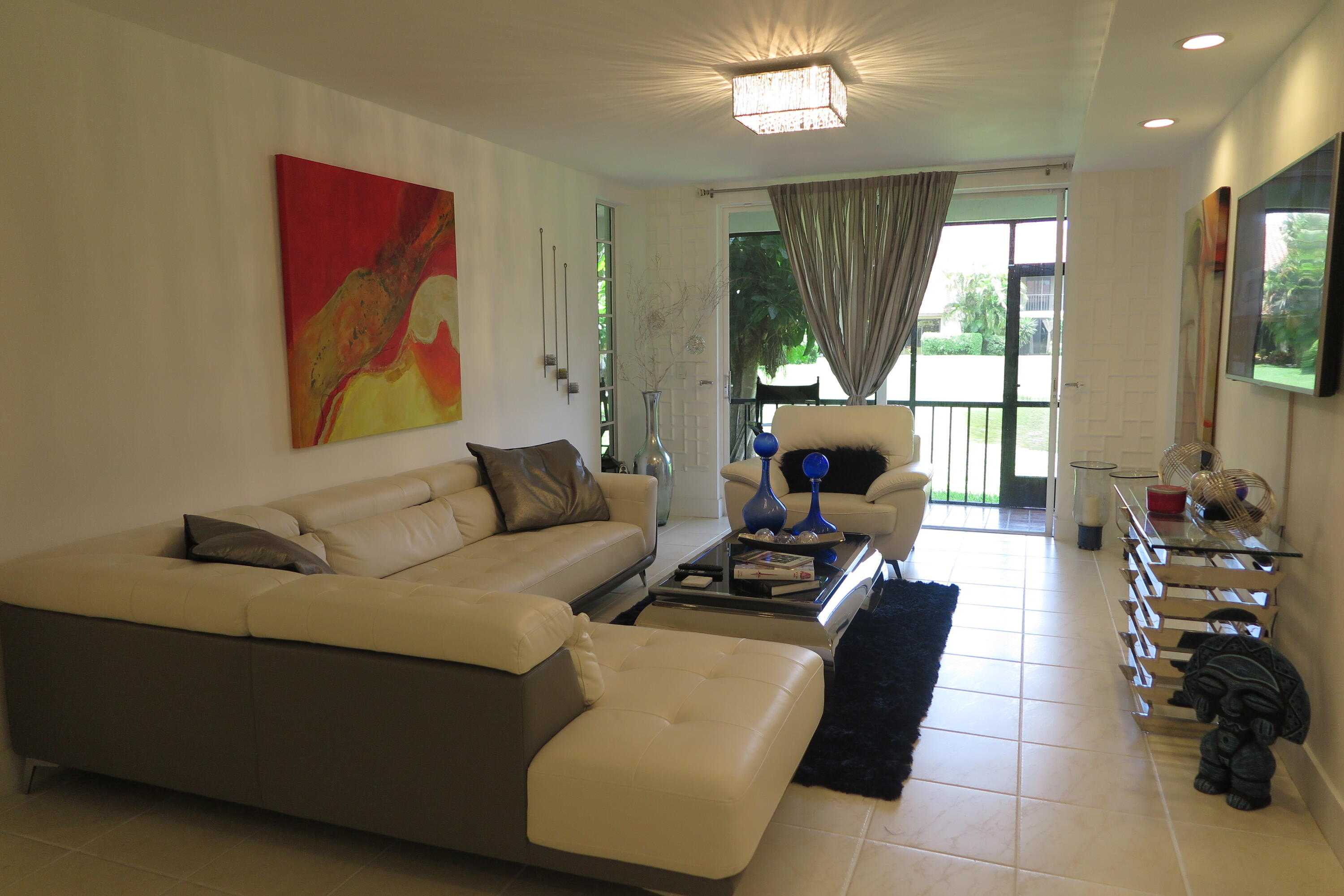 7875 La Mirada Drive Boca Raton, FL 33433 - Photo 7 of 30 IMG_6543