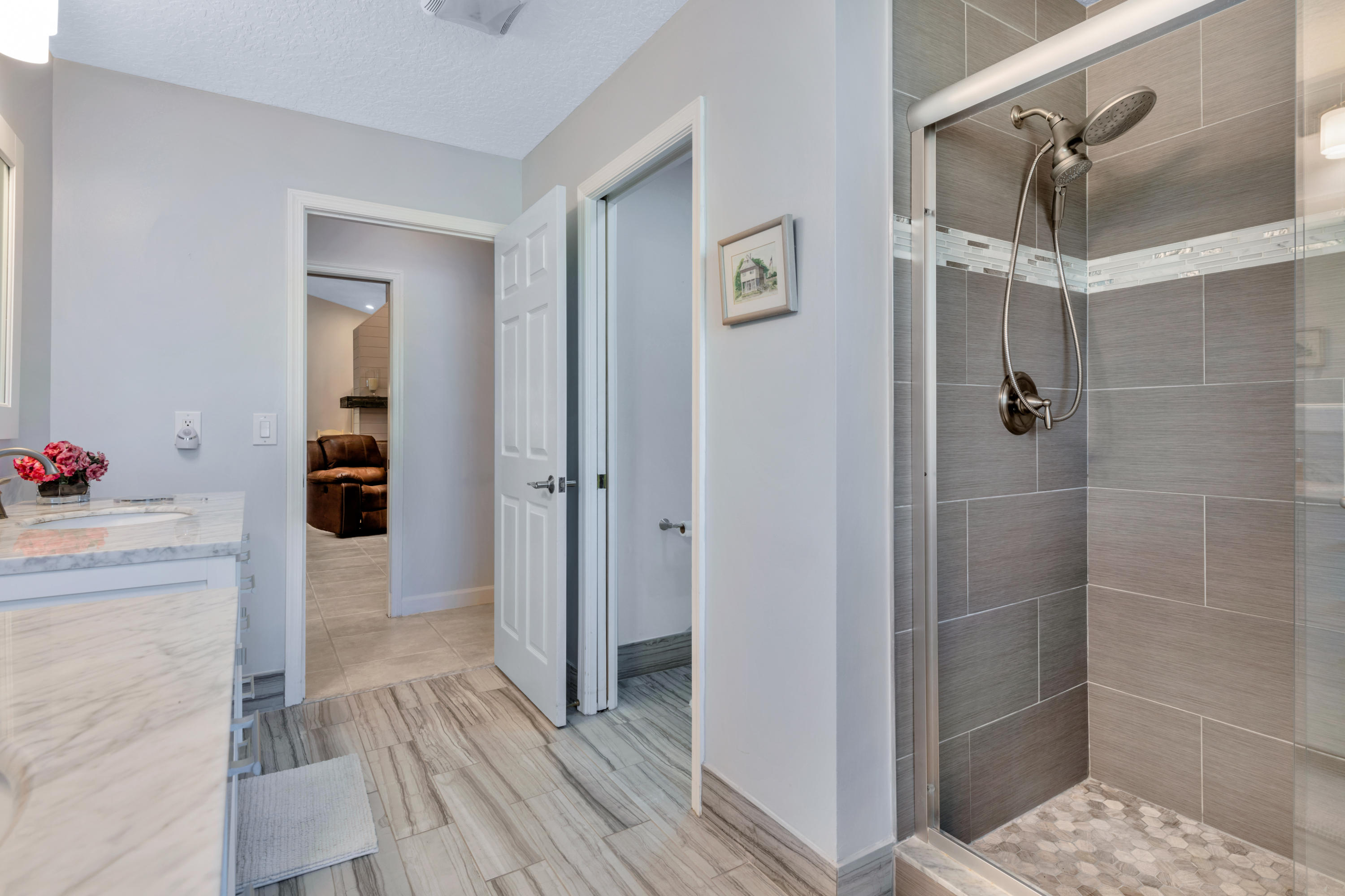 5912 River Isle Road Jupiter, FL 33458 - Photo 19 of 28 5912 River Isle Rd Jupiter FL-print-029-