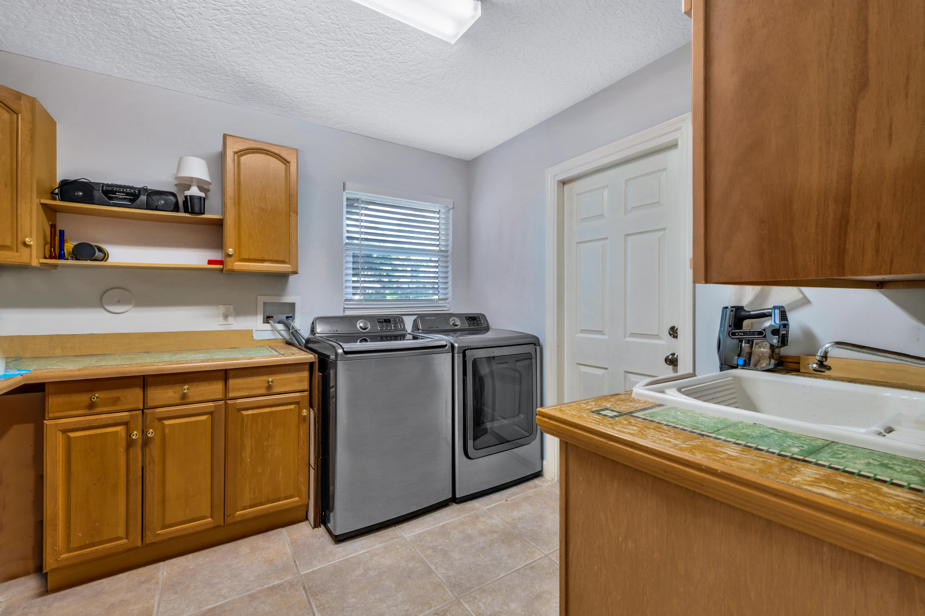 5912 River Isle Road Jupiter, FL 33458 - Photo 25 of 28 5912 River Isle Rd Jupiter FL-print-024-
