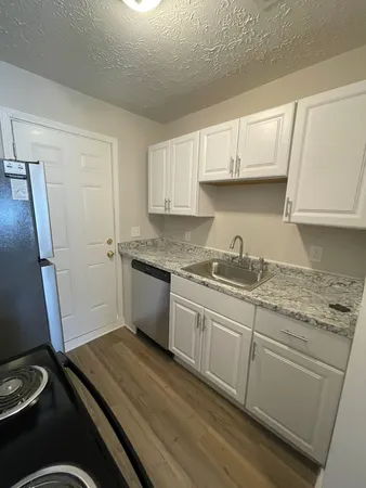 $1,395 | 1251 1st Avenue South, Unit C, Nashville, TN 37210