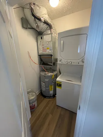 $1,395 | 1251 1st Avenue South, Unit C, Nashville, TN 37210