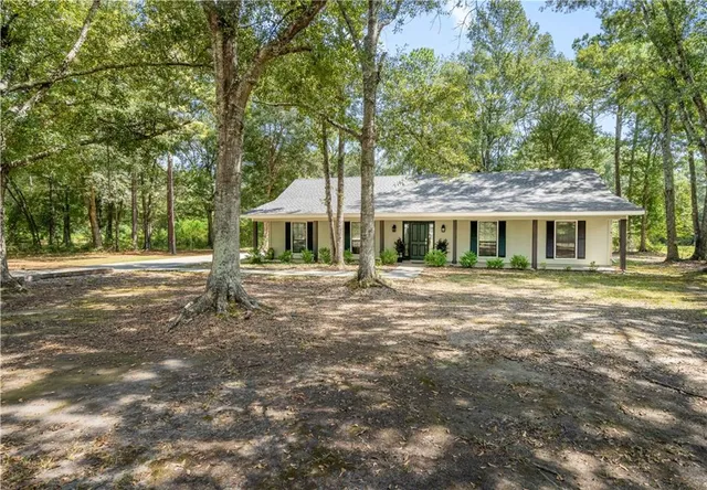 $339,900 | 46286 Laurie Drive, Hammond, LA 70401