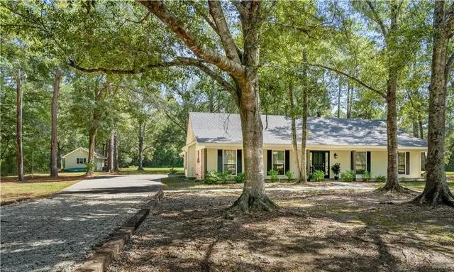$339,900 | 46286 Laurie Drive, Hammond, LA 70401