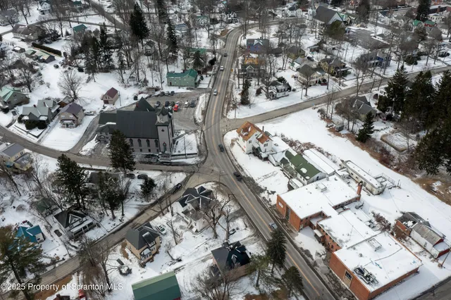 $1,950 | 12 Grow Avenue, Montrose, PA 18801