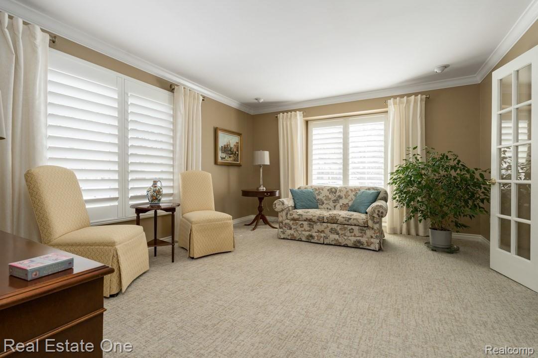 4727 Rivers Edge Drive Troy, MI 48098 - Photo 13 of 42 Sitting or Music Room