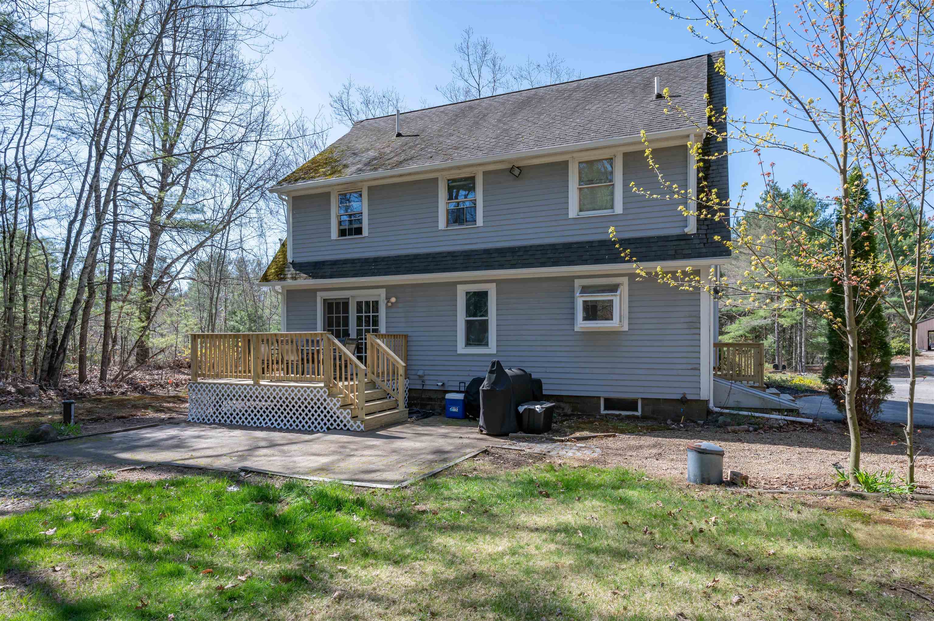 26 Pepperell Road Brookline, NH 03033 - Photo 2 of 38